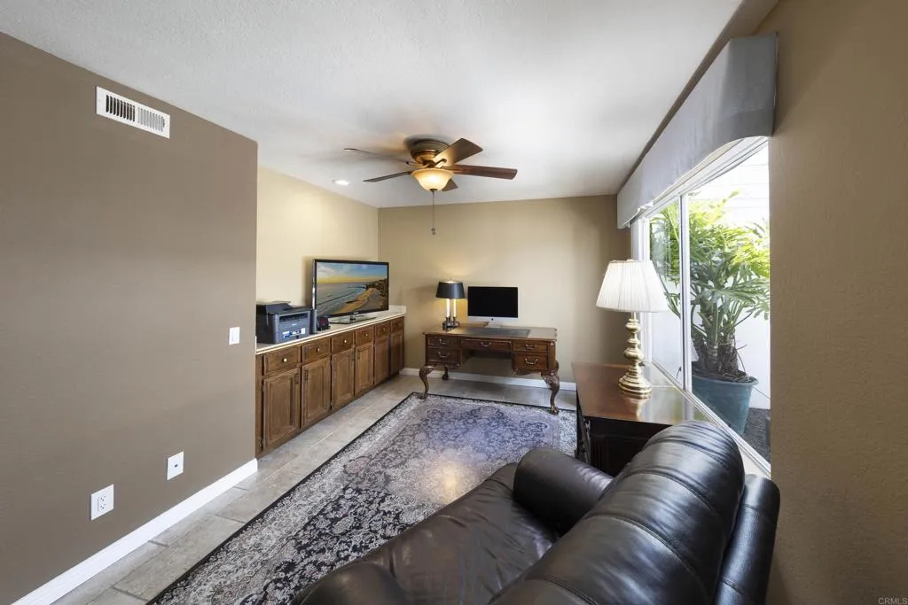 https://cdn.realtyfeed.com/cdn/127/306730975/91155e006c5ef4e2c4b1b0dd421e5d9a.webp