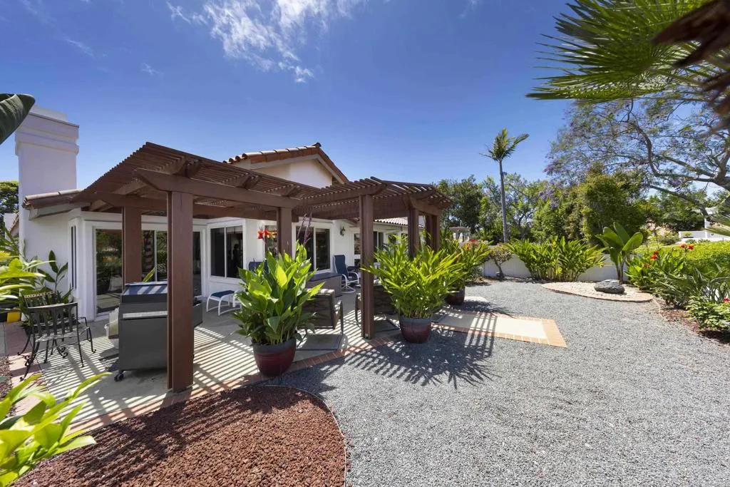https://cdn.realtyfeed.com/cdn/127/306730975/d71582da37f4c152ad32fb3d41c19fdb.webp