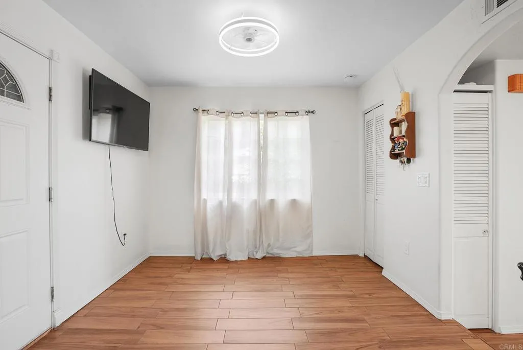 https://cdn.realtyfeed.com/cdn/127/306731006/16e51626958677887ca13d4acc62d396.webp