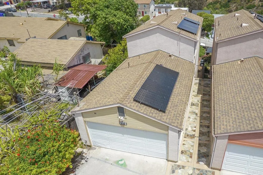 https://cdn.realtyfeed.com/cdn/127/306731006/bfbd86ff7ab2daeff5a6db2d771480f0.webp