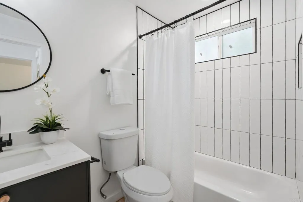 https://cdn.realtyfeed.com/cdn/127/306731016/0ac80a701024963ca797595e904d6801.webp