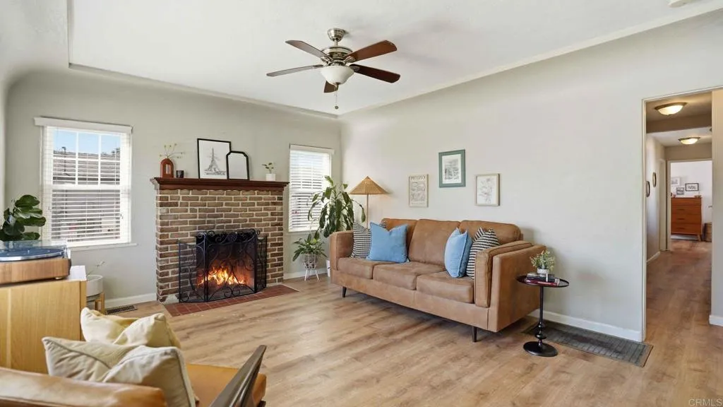 https://cdn.realtyfeed.com/cdn/127/306731016/436aa6c5ad2ed735fa6bc130b05e09f3.webp