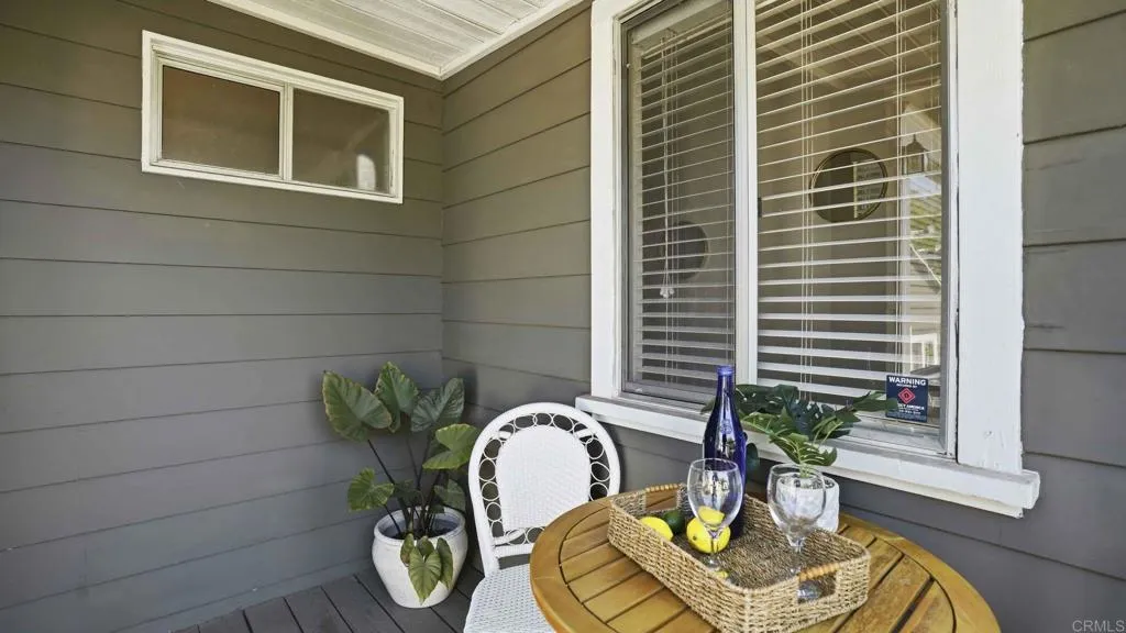 https://cdn.realtyfeed.com/cdn/127/306731016/c30254a7edd294a3034adb3b52d82c29.webp