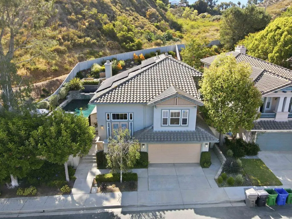 https://cdn.realtyfeed.com/cdn/127/306731044/61bc33e461cb174fafc03694a58e8762.webp