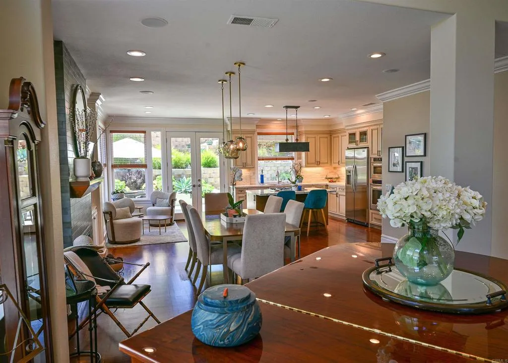 https://cdn.realtyfeed.com/cdn/127/306731044/d94228fa6ccd68d481eaa0509ef48f66.webp