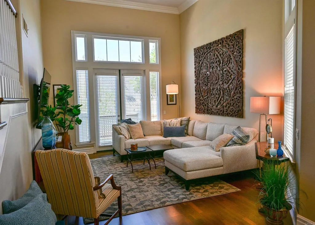 https://cdn.realtyfeed.com/cdn/127/306731044/df752202b841777e8815b73d62eb9081.webp