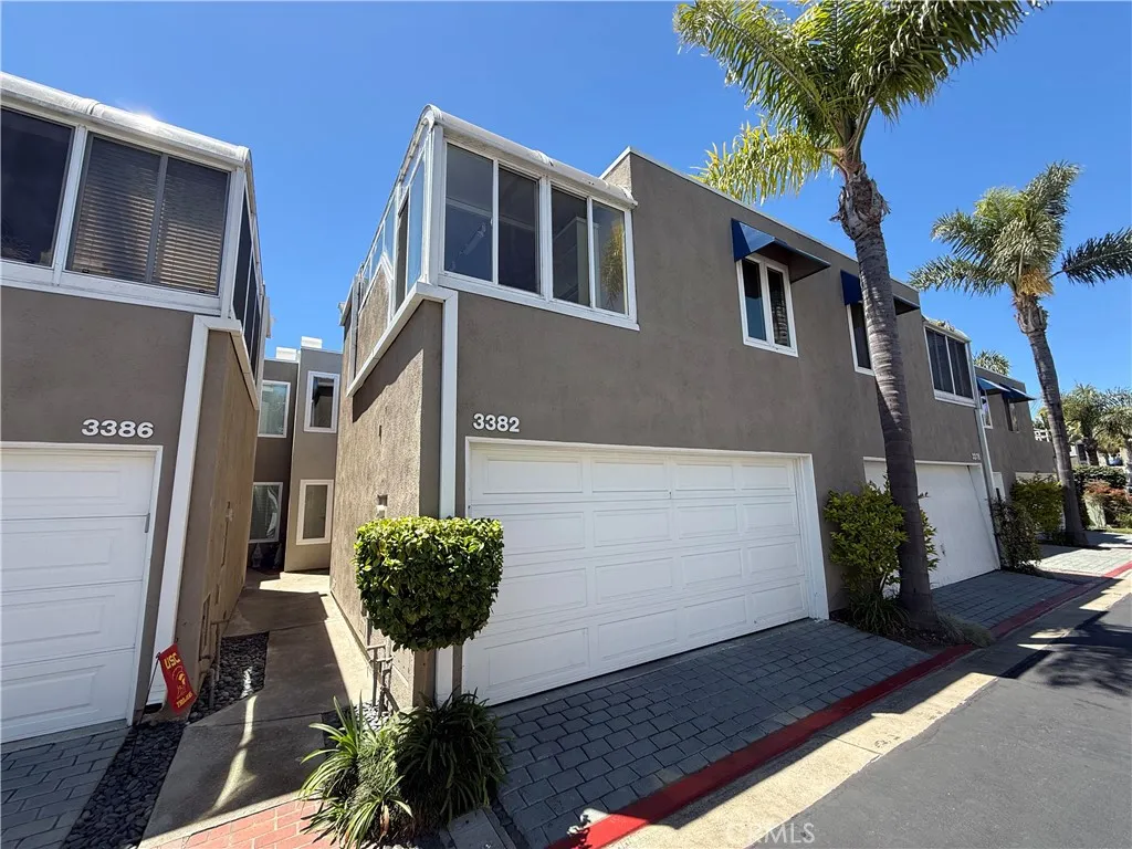 Huntington Beach, CA 92649