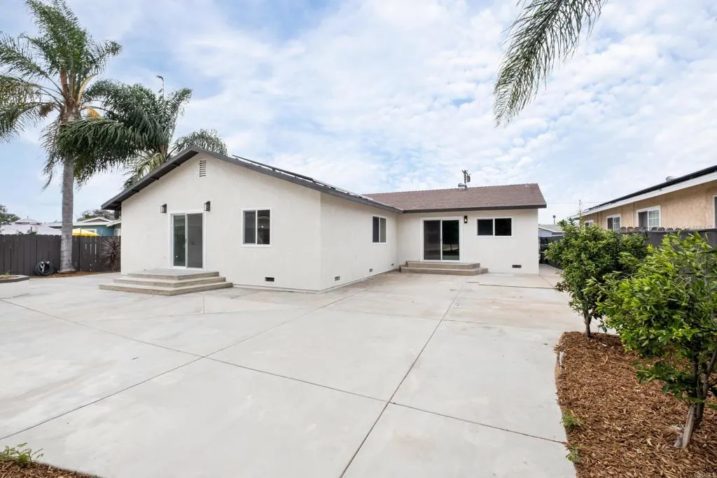 https://cdn.realtyfeed.com/cdn/127/306731088/2292b5cbae32922439edc426172b7101.webp