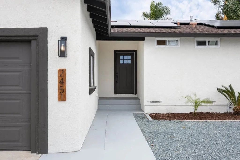 https://cdn.realtyfeed.com/cdn/127/306731088/8d99b886180d88f1e645427e94e53f04.webp