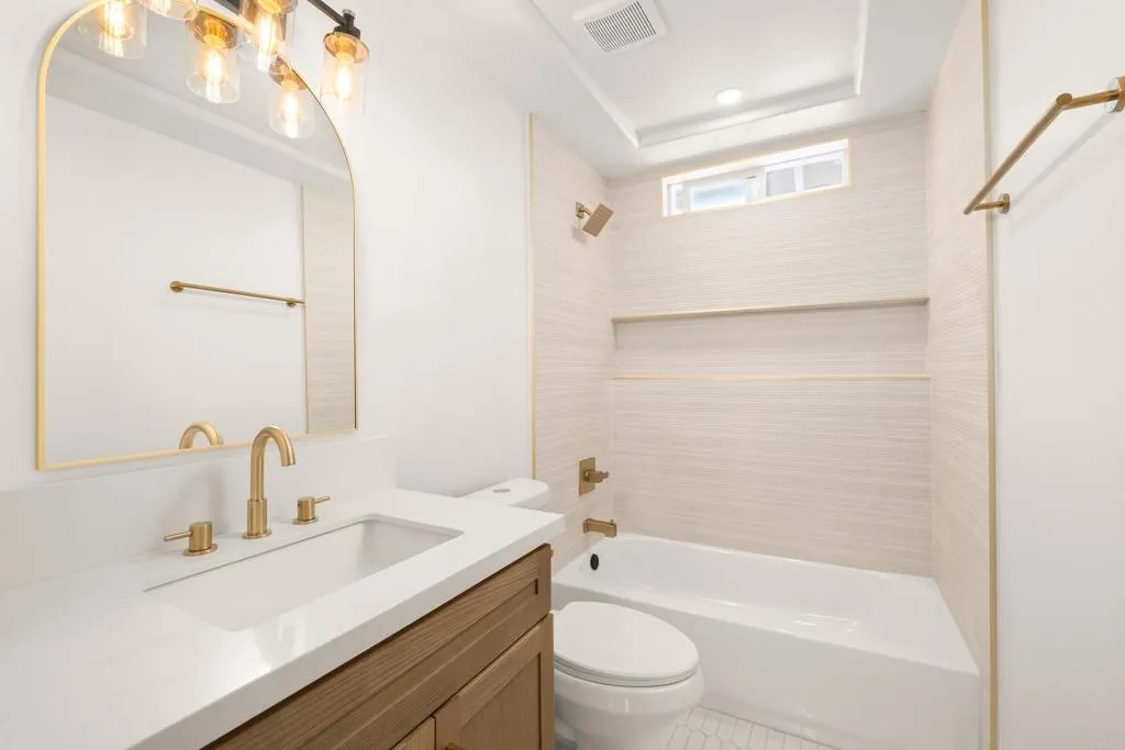 https://cdn.realtyfeed.com/cdn/127/306731088/dbb9d6eb260cf23688a9c1ef7c916230.webp