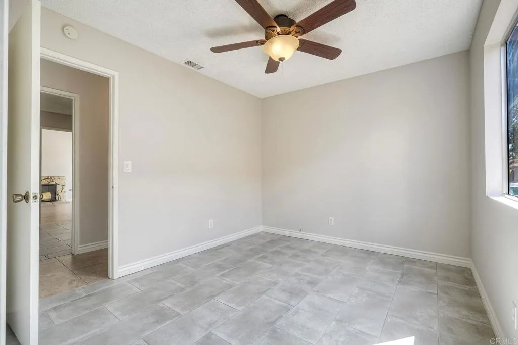 https://cdn.realtyfeed.com/cdn/127/306731114/c9f726af095b8f9b5bc50d52fbf9f822.webp