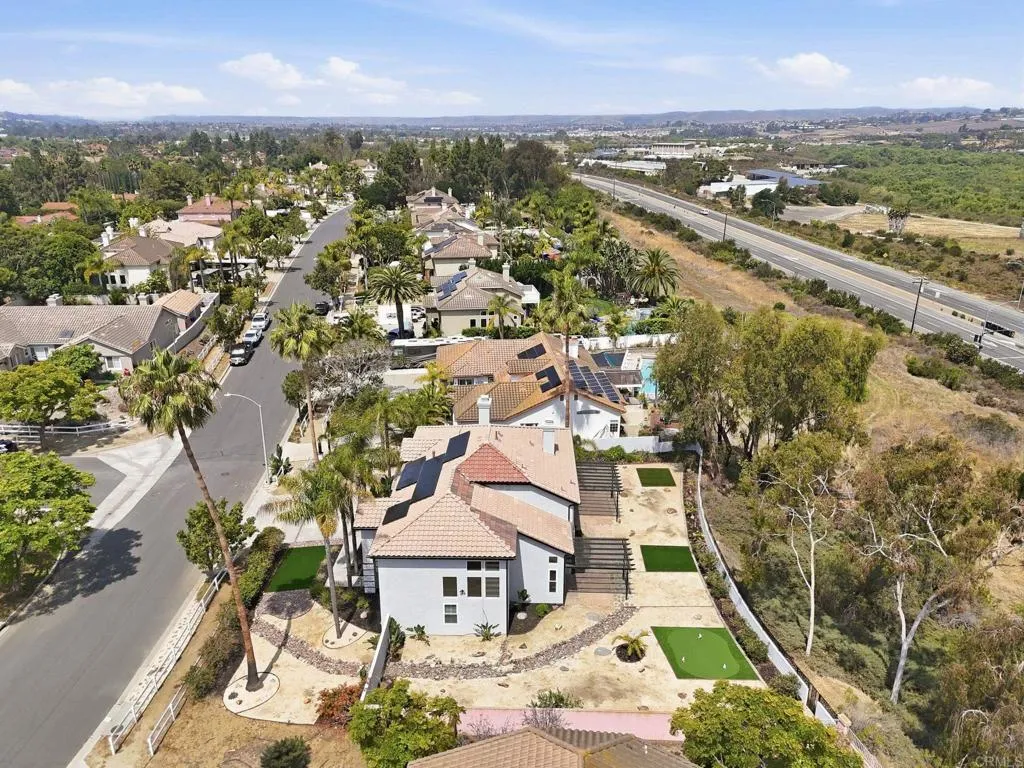 https://cdn.realtyfeed.com/cdn/127/306731119/156cef50427431a5e39617d98d5c1fb9.webp