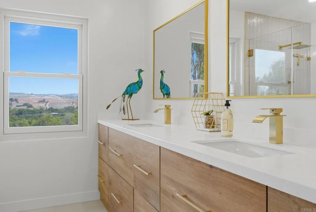 https://cdn.realtyfeed.com/cdn/127/306731119/7b2057dd02ce26454090a36fe1f87343.webp