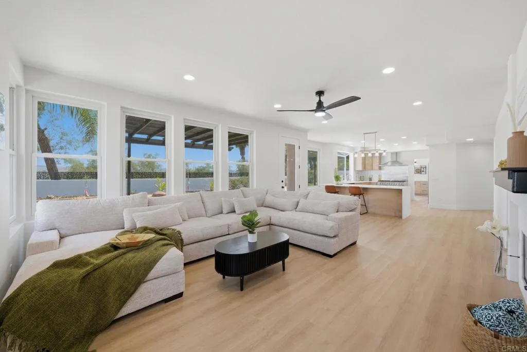 https://cdn.realtyfeed.com/cdn/127/306731119/a491767aa3e926673df0ed86c3f7a22e.webp