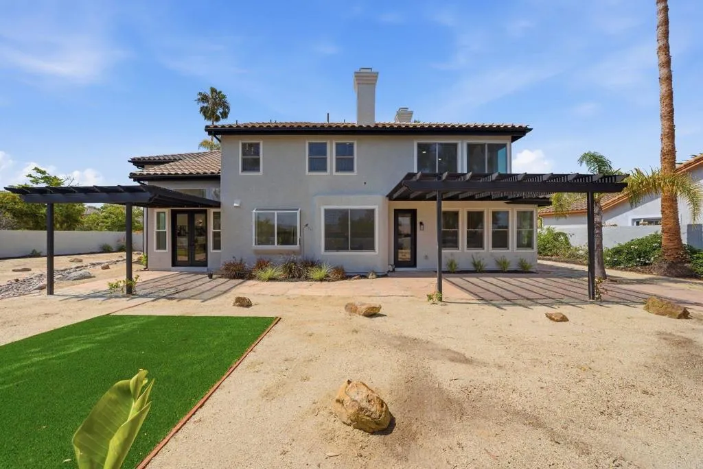 https://cdn.realtyfeed.com/cdn/127/306731119/cf61152d2ad7ff113842a29980720bc2.webp