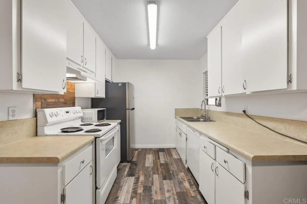 https://cdn.realtyfeed.com/cdn/127/306731122/14b4f224803ab8e501827173ff17ccf9.webp
