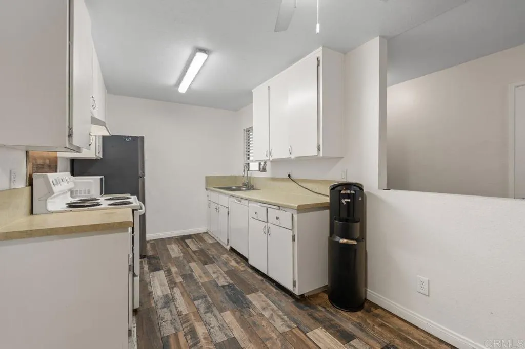 https://cdn.realtyfeed.com/cdn/127/306731122/173b4fddb0ccbecf386d93108963085c.webp