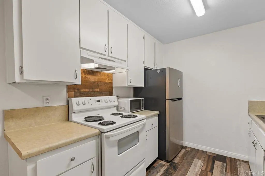 https://cdn.realtyfeed.com/cdn/127/306731122/f776a29d52a9254075c23d83358ba8b9.webp