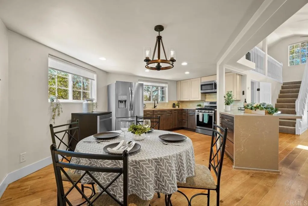 https://cdn.realtyfeed.com/cdn/127/306731125/3b6eb93169fd187d2e1413b39765e59d.webp