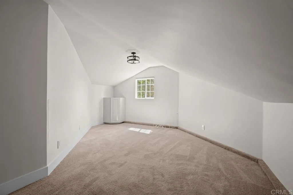 https://cdn.realtyfeed.com/cdn/127/306731125/b0ceaa1b31811e0195cbc76e17d56e33.webp