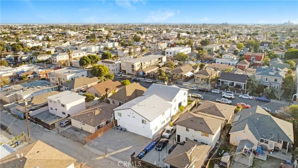 2437-2439 Malabar Street, Los Angeles, CA 90033 - Photo 4 of 18, Los Angeles, CA