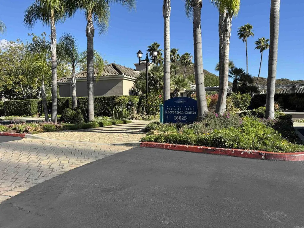 https://cdn.realtyfeed.com/cdn/127/306731155/e5039df1b0a7fe7916b5885aafe58ab0.webp