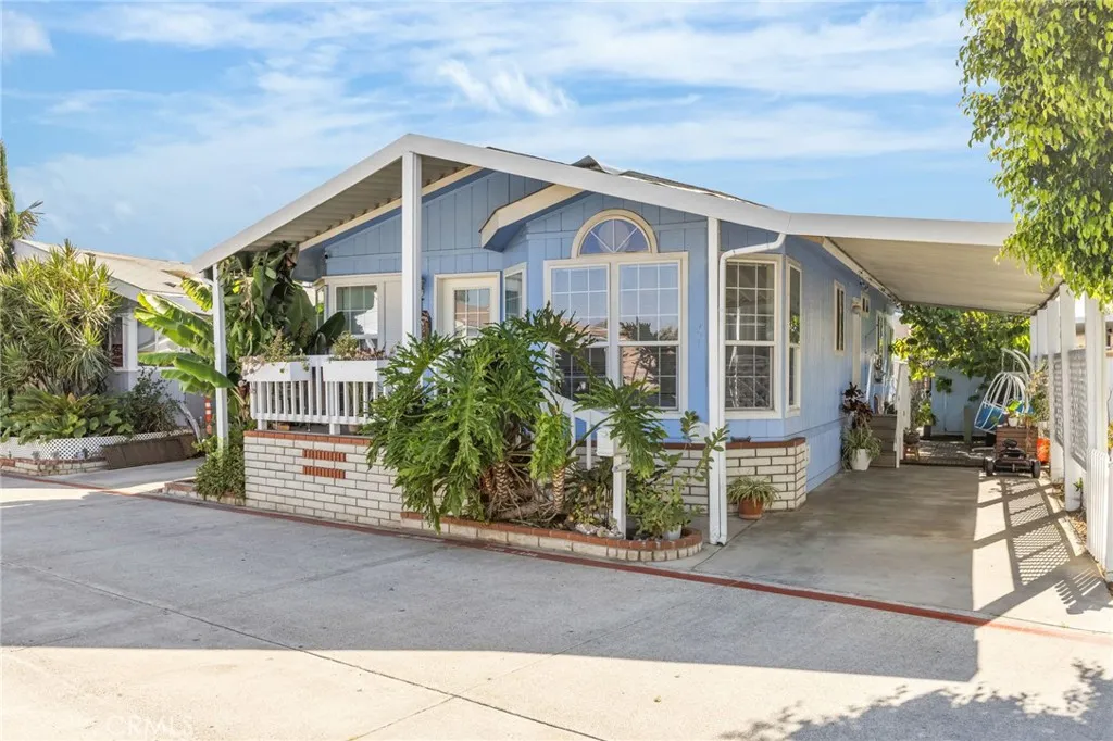 122 S Colombo Unit 77, Tustin, CA 92780 - Photo 2 of 38, Tustin, CA