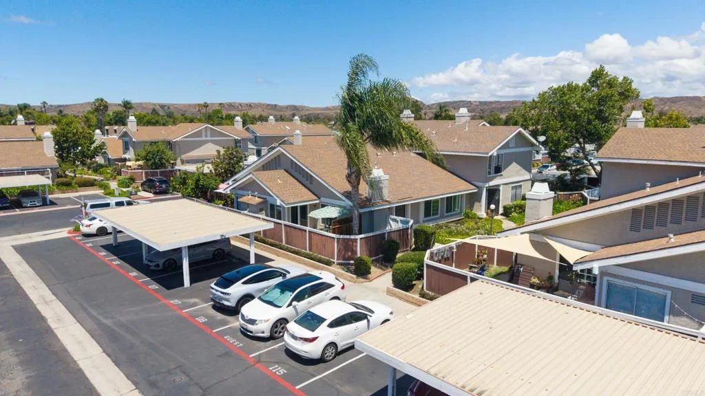https://cdn.realtyfeed.com/cdn/127/306731247/090e59e909965fc5549ee049112e4f94.webp