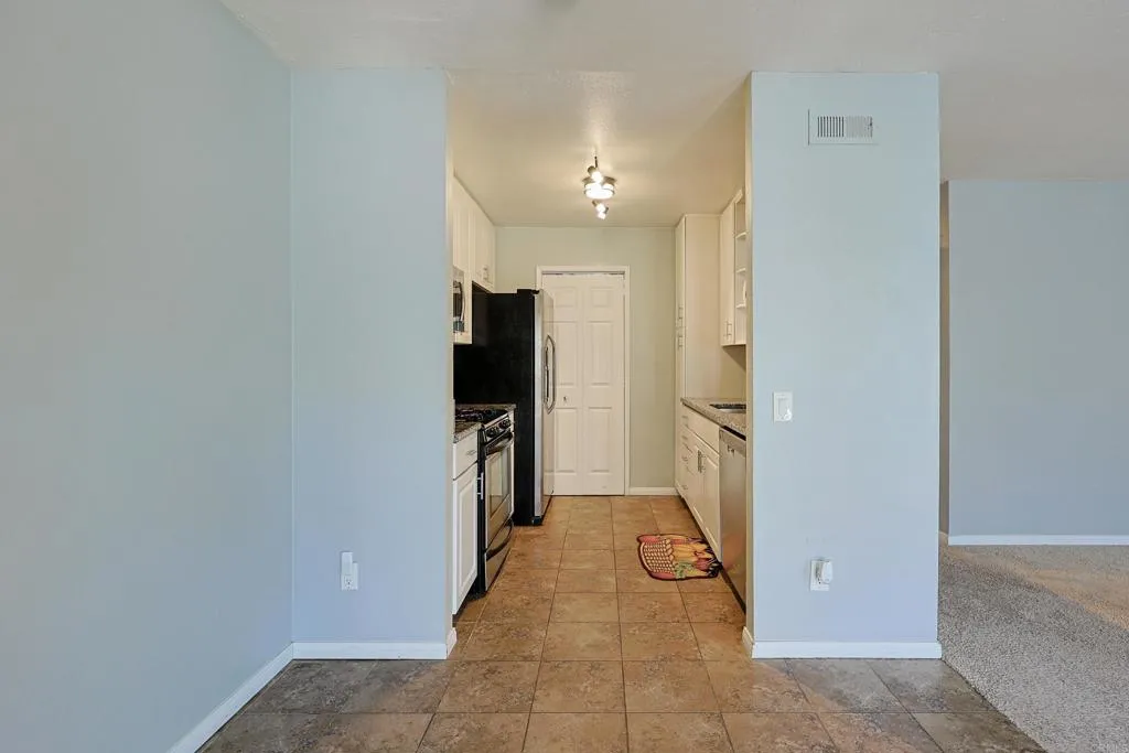 https://cdn.realtyfeed.com/cdn/127/306731247/1e0ba0c42aa862fbcb1b404e316ea393.webp