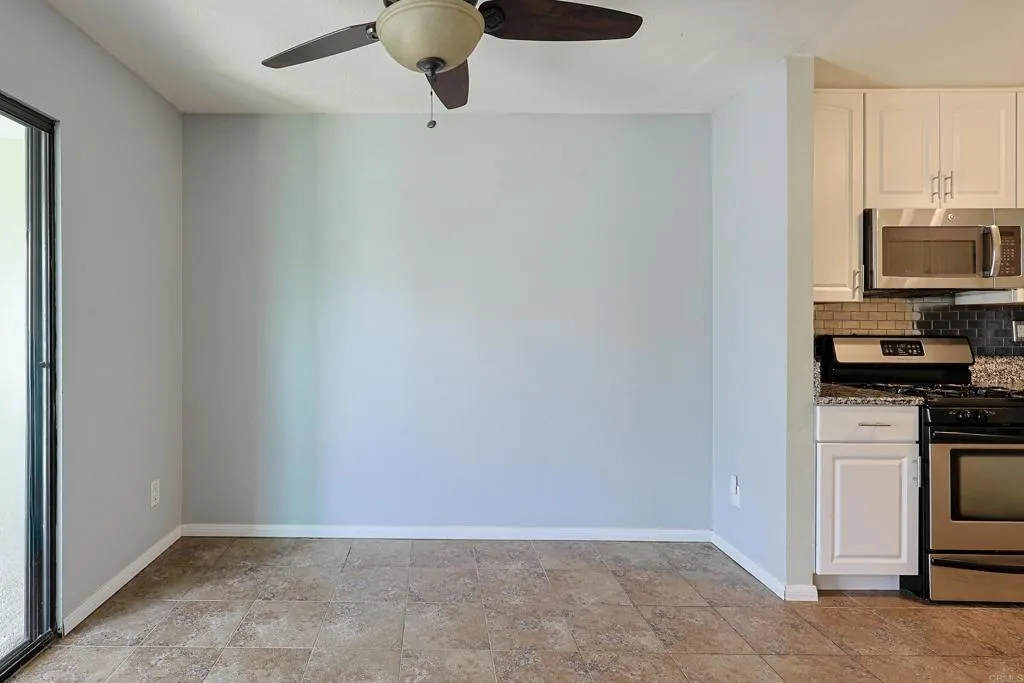 https://cdn.realtyfeed.com/cdn/127/306731247/46e78a27d0df76e322b578b25227fb49.webp