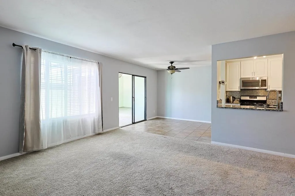 https://cdn.realtyfeed.com/cdn/127/306731247/da3949d4beaf29a9fe6d81b9964daf7f.webp