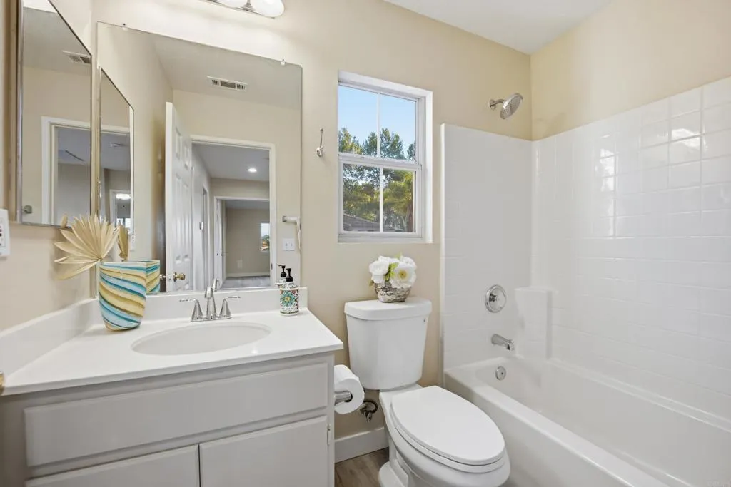 https://cdn.realtyfeed.com/cdn/127/306731248/6e883ed608acee4de69db1c3d092d6c7.webp