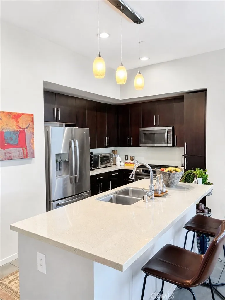 133 The Promenade N #334 North Unit 334, Long Beach, CA 90802 - Photo 4 of 27, Long Beach, CA
