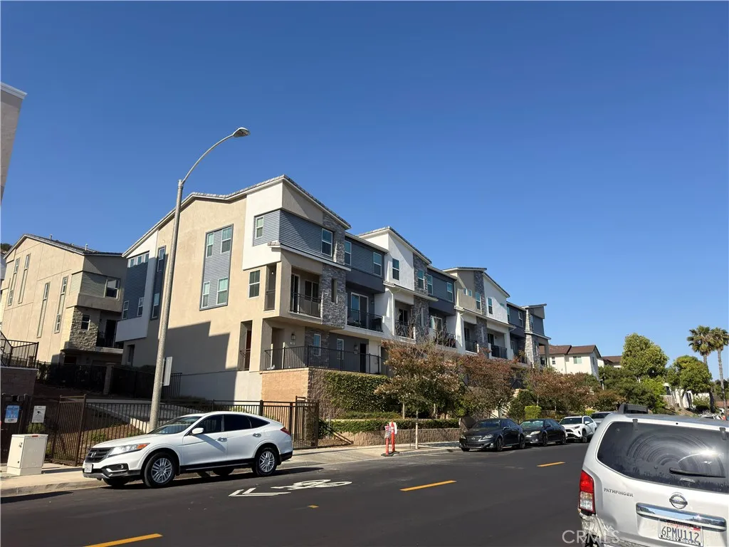 https://cdn.realtyfeed.com/cdn/127/306731300/882b9909cdbf0bdee13a5bc8fed92658.webp