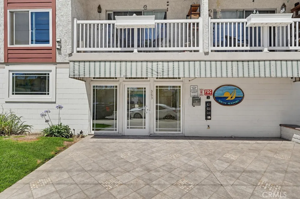 363 Newport Avenue Unit 302, Long Beach, CA 90814 - Photo 3 of 46, Long Beach, CA