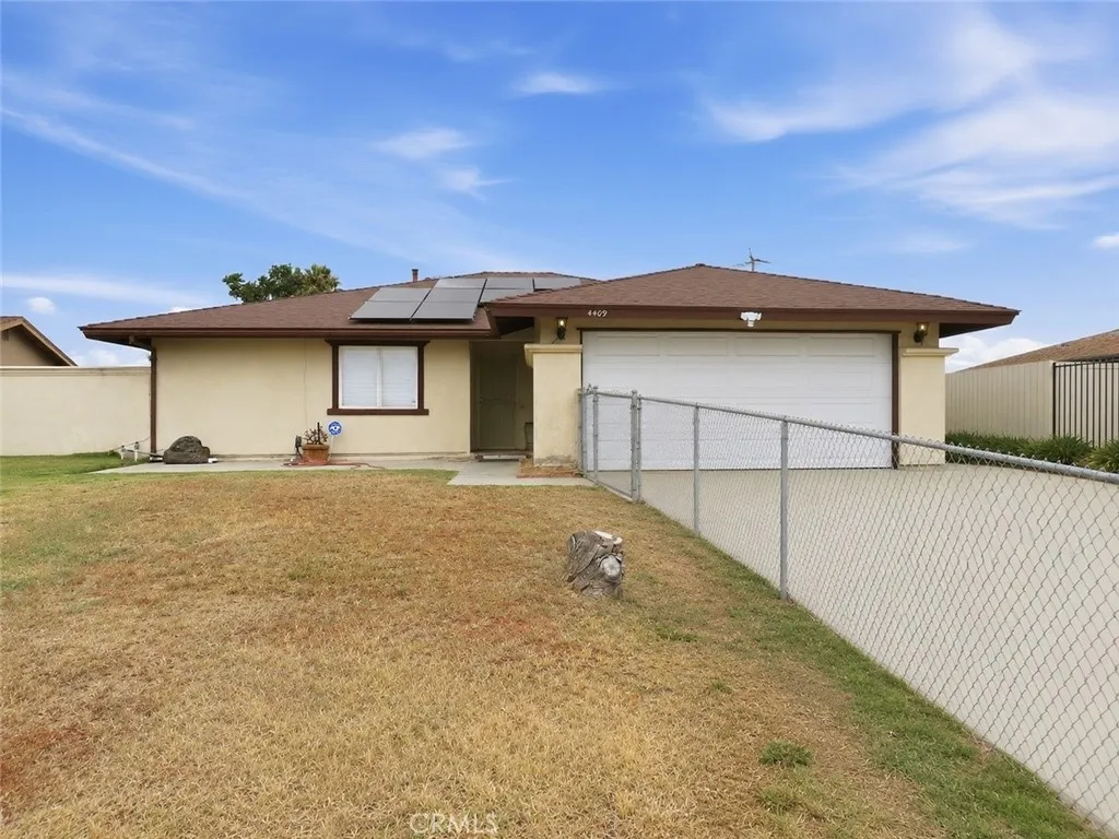 Riverside, CA 92503