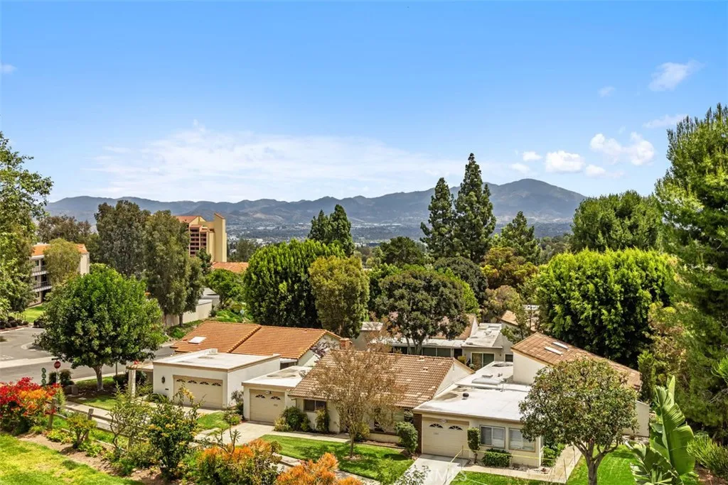 3365 Punta Alta Unit 3f, Laguna Woods, CA 92637 - Photo 2 of 25, Laguna Woods, CA
