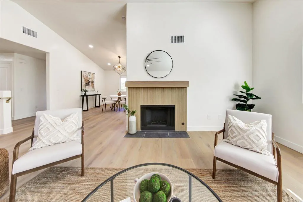 https://cdn.realtyfeed.com/cdn/127/306731408/12f17767bfba55f14172695c1b4de1f1.webp