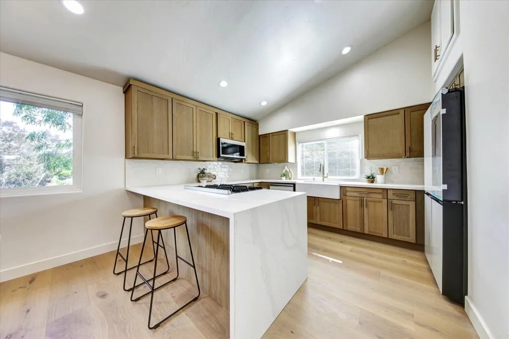https://cdn.realtyfeed.com/cdn/127/306731408/329757dfa54bd8038446d91c9f67ed3b.webp