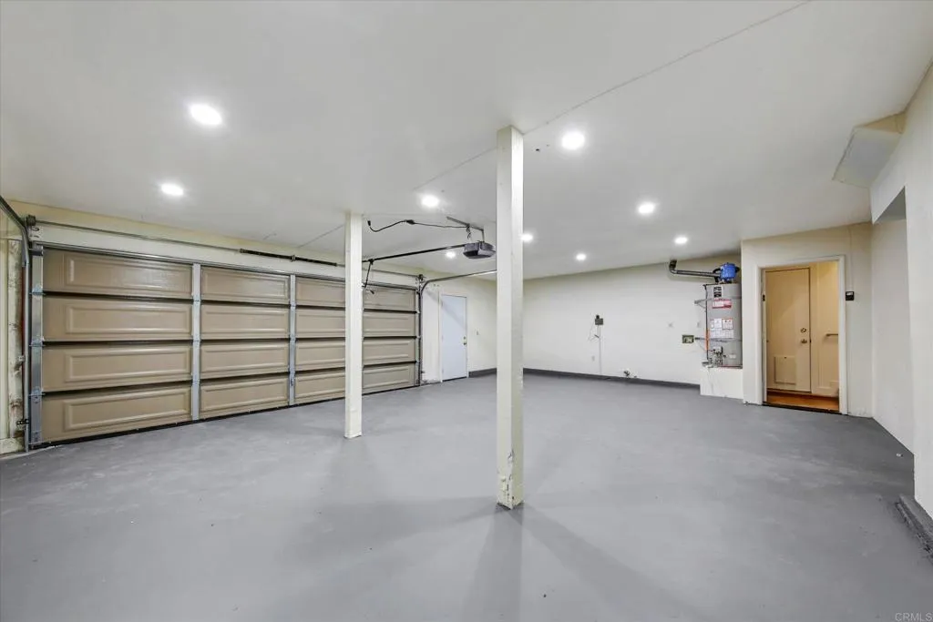 https://cdn.realtyfeed.com/cdn/127/306731408/37f7083bdd3d9321c33c6fd61d843dcb.webp