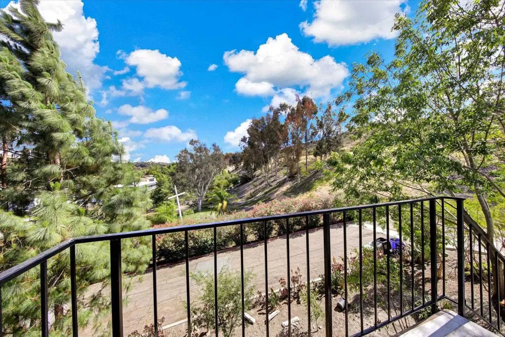 https://cdn.realtyfeed.com/cdn/127/306731408/66f8b31af2e646944bdb8ab444556269.webp