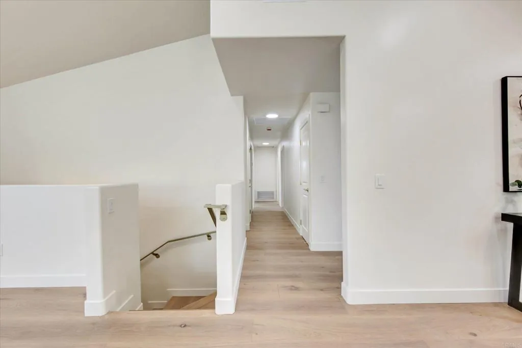 https://cdn.realtyfeed.com/cdn/127/306731408/6b717c807e31ec92b1c50346fddffe2f.webp