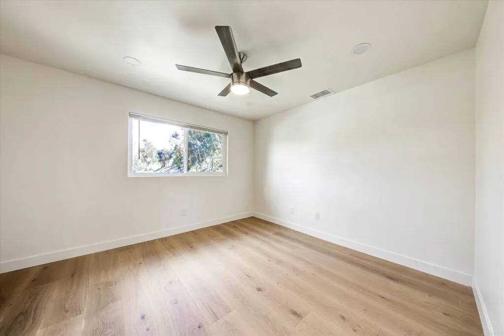 https://cdn.realtyfeed.com/cdn/127/306731408/ab9b2685d19667c65ded0293dde799f0.webp