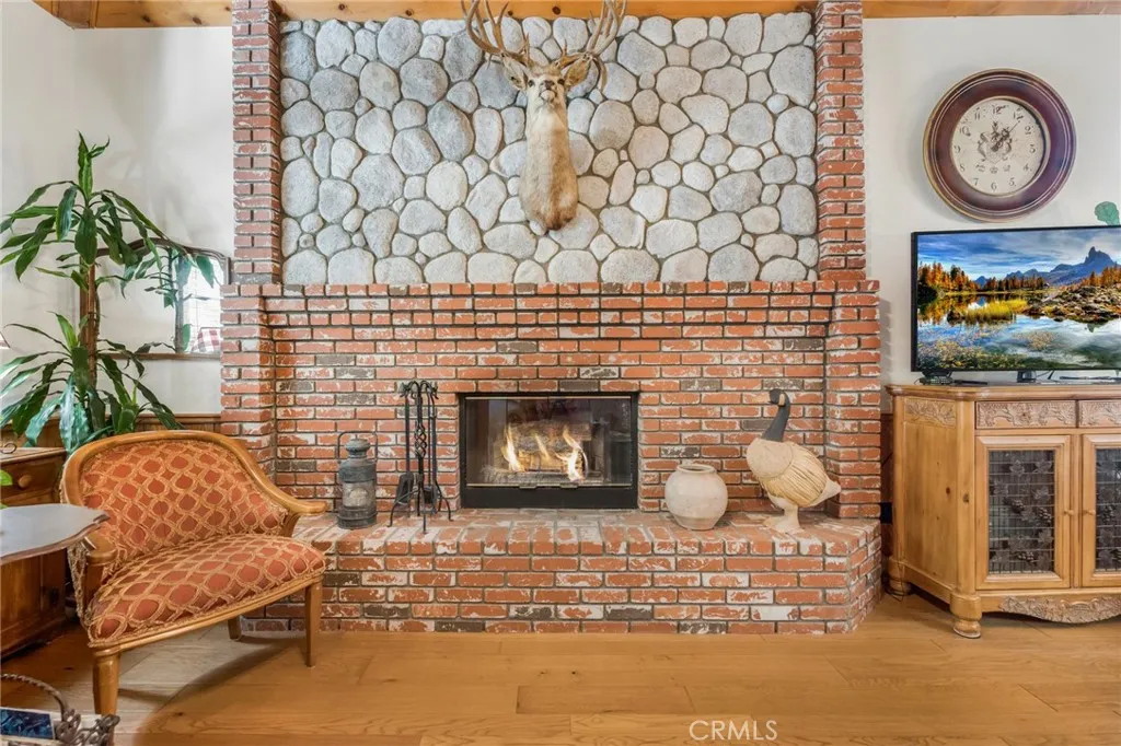 615 San Benito, Lake Arrowhead, CA 92352 - Photo 2 of 41, Lake Arrowhead, CA