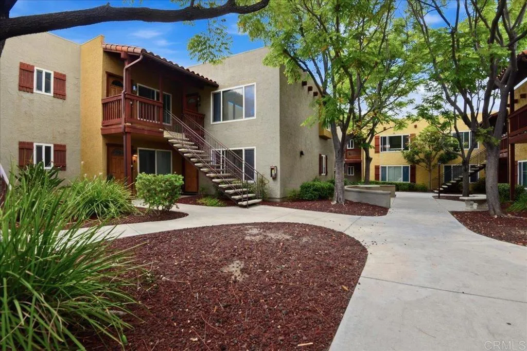 https://cdn.realtyfeed.com/cdn/127/306731448/420c9a5916fddec5e2cddcda9d6f74e8.webp