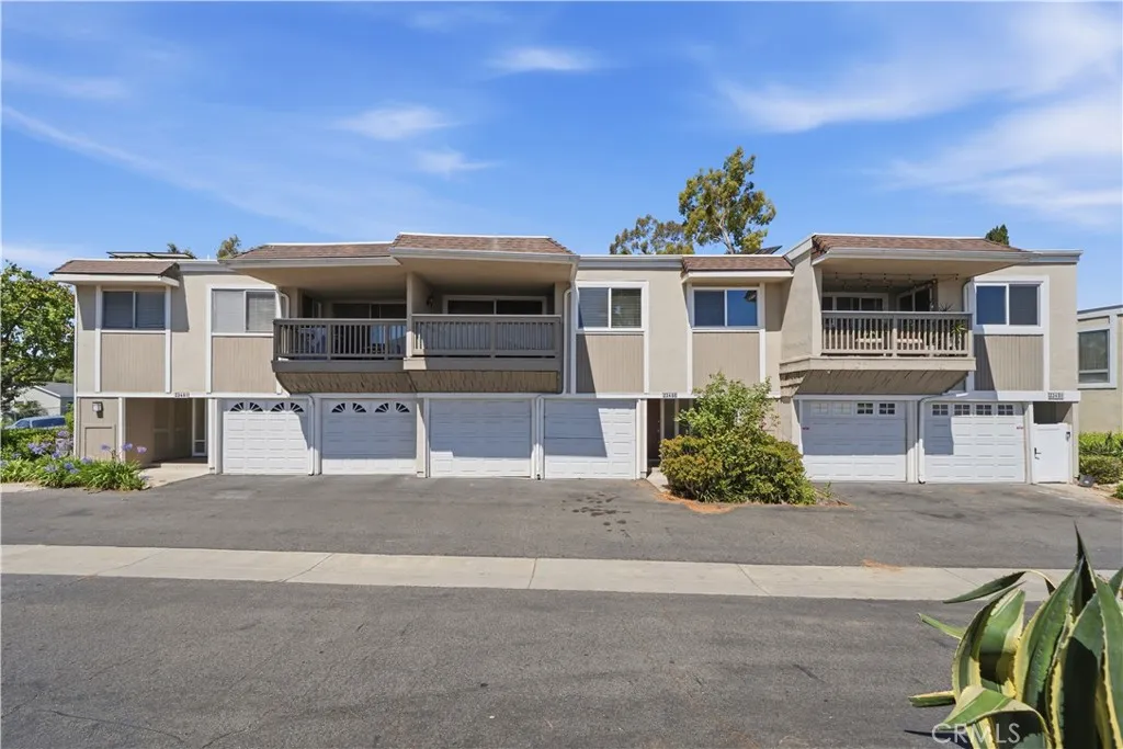 Laguna Hills, CA 92653