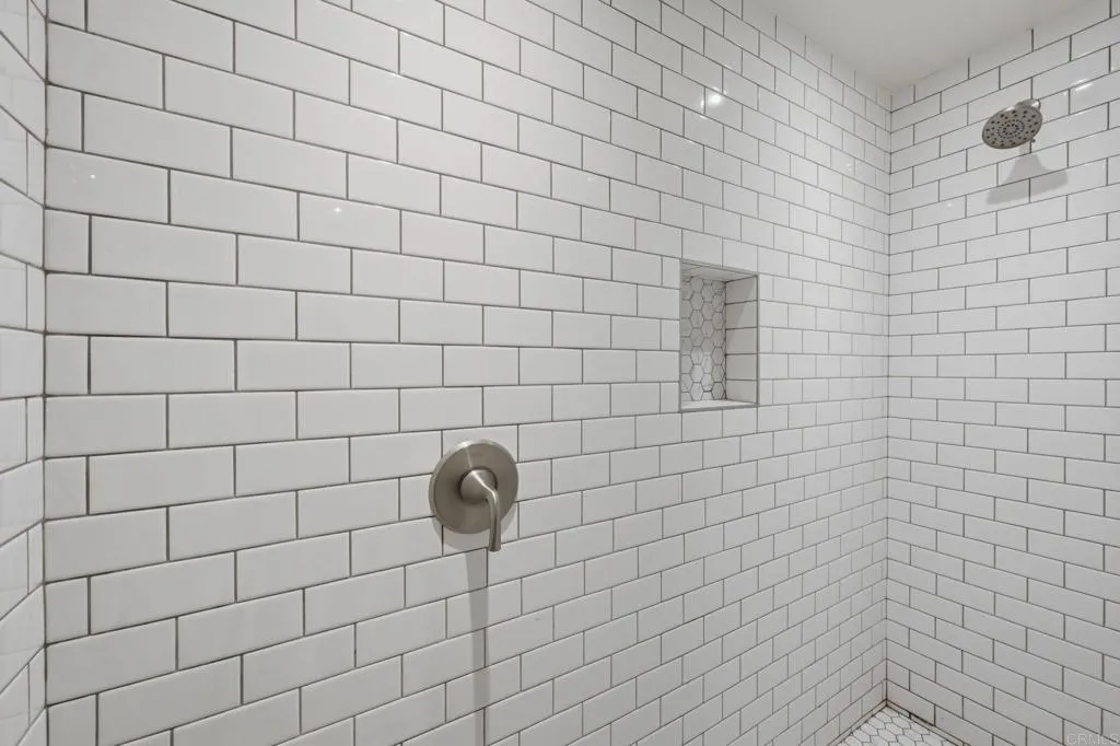 https://cdn.realtyfeed.com/cdn/127/306731455/689f2dd40a372680adaa88d6fa372171.webp