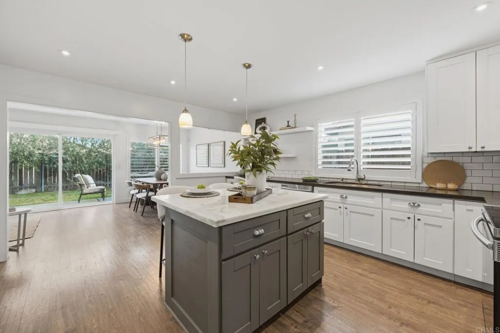 https://cdn.realtyfeed.com/cdn/127/306731455/6cd984f78db4892c355151b5fdde1f17.webp