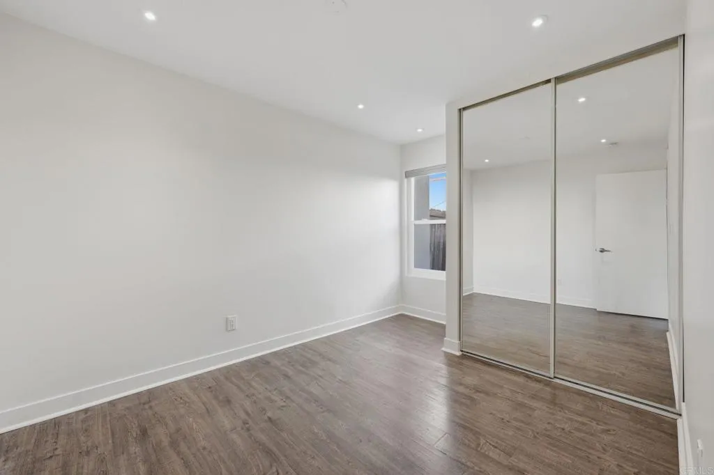 https://cdn.realtyfeed.com/cdn/127/306731455/90049f500a9cc5ee2de9cebc66432a84.webp