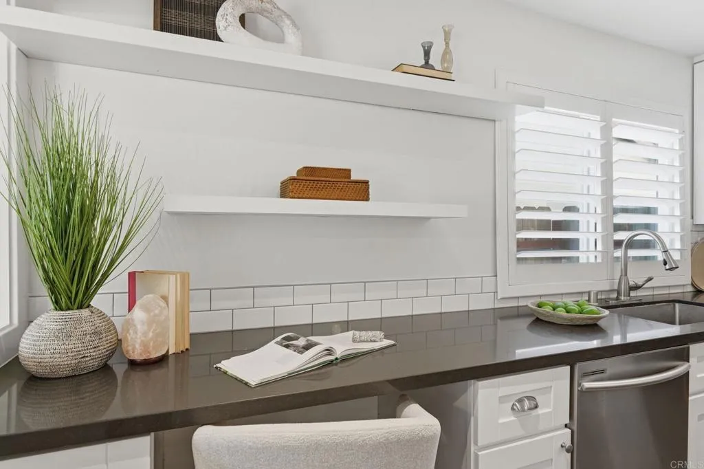 https://cdn.realtyfeed.com/cdn/127/306731455/bf0ba79e6adb48334ba77c82c20009ba.webp